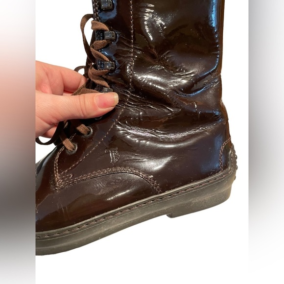 Tods chocolate Brown Patent Leather Lace up combat boots size 39.5 - Picture 3 of 9